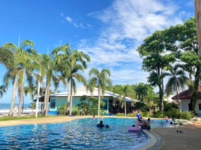 Chaolao Sea Breeze Resort