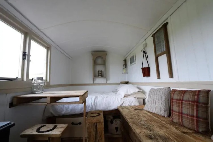Meadowbeck - Shepherd Huts