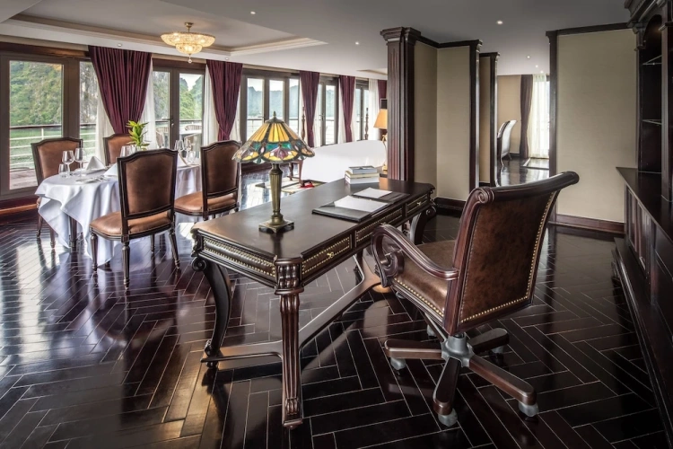 Ambassador Suite