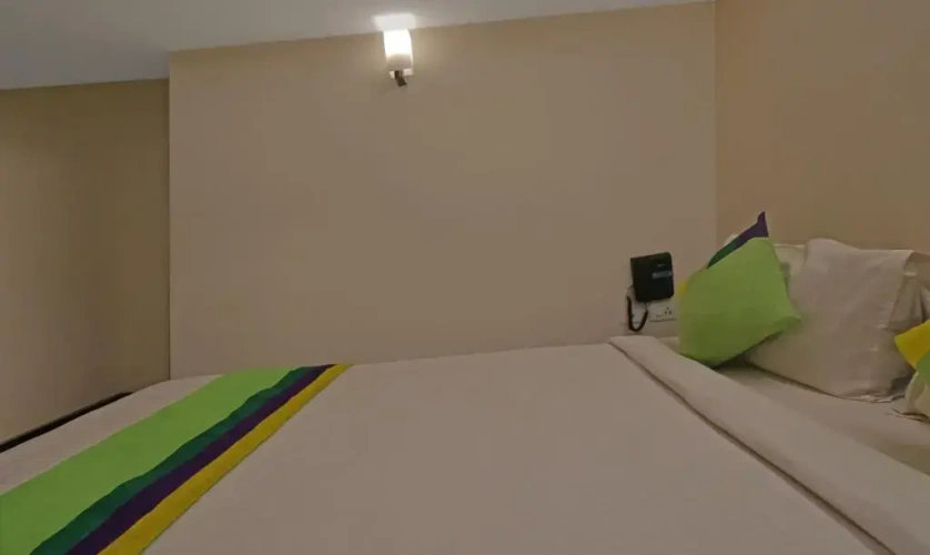 Economy room