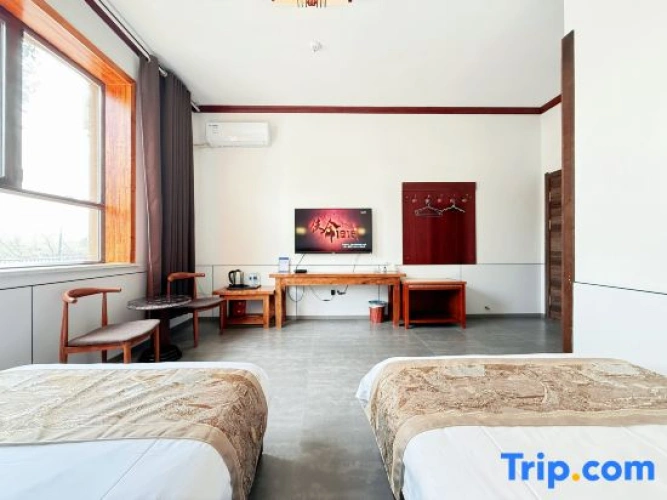 Standard Double room with mountain view