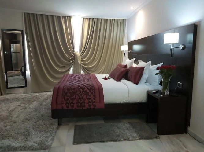 Cesar Hotel & spa