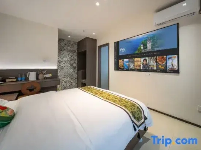Standard Double room with courtyard view