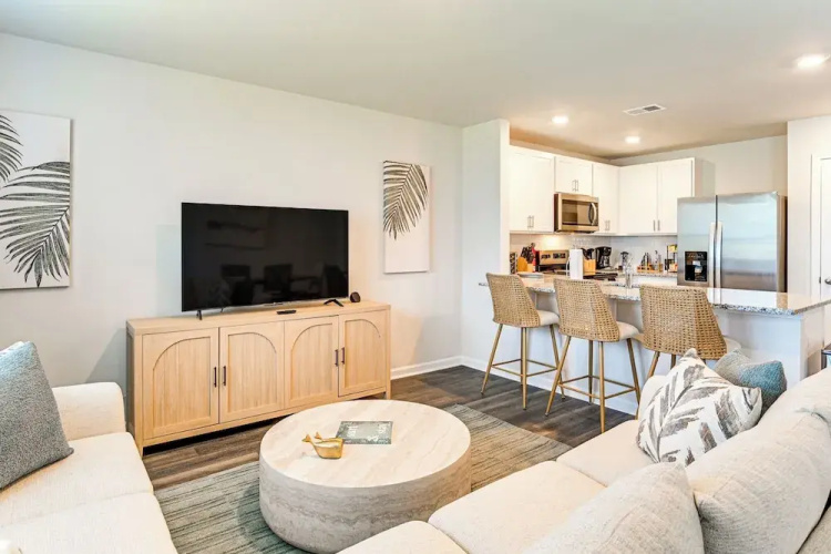2 Mi to Shore: Newly Built Surfside Beach Gem