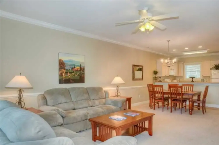 Magnolia Pointe 204-4879