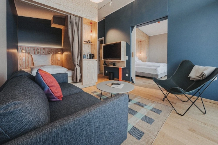Deluxe Apartment