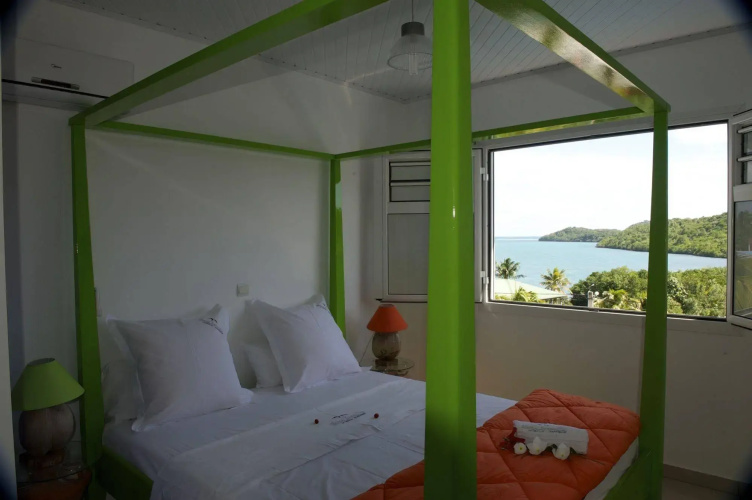 Makare Lagoon Club