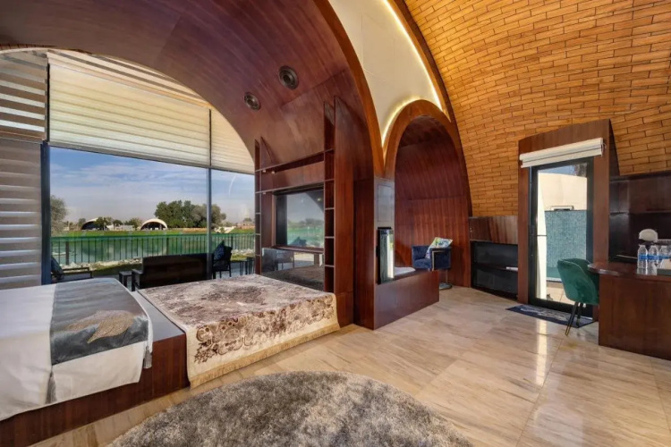Nirvana Retreat