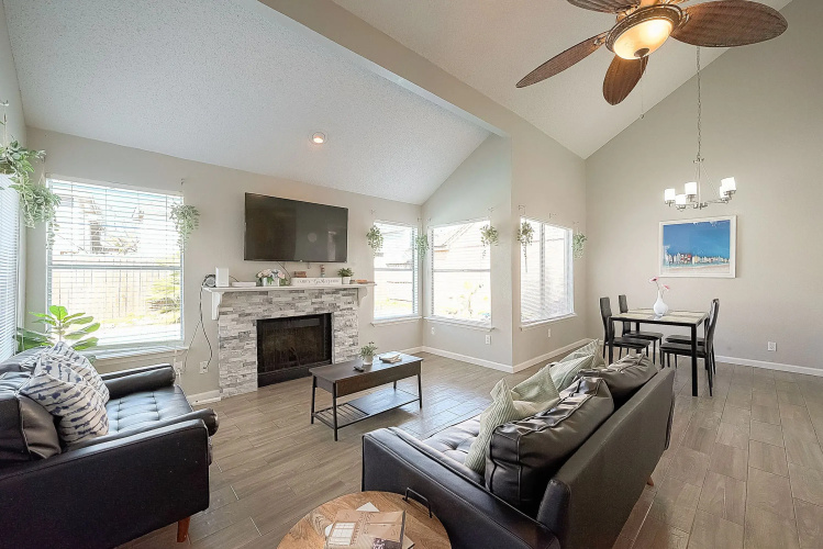 Modern Tranquility in Katy Tx - Arcade Room Pool