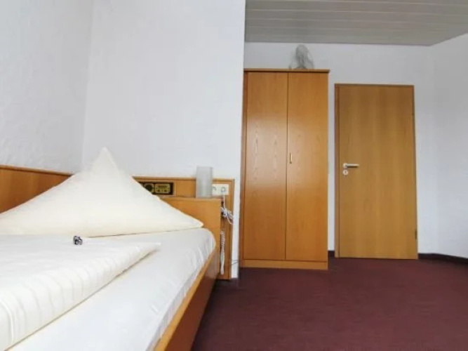 Hotel Garni Kiefer - Nürtingen