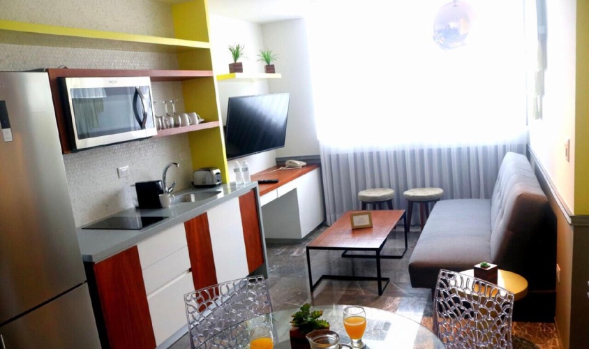 1 Bedroom Suite