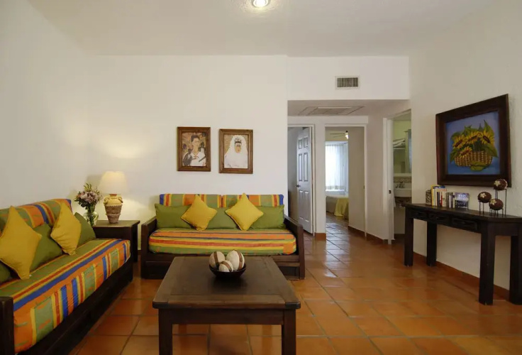 Las Palmas Condominio