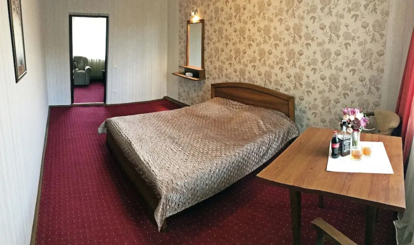Monaco Hotel