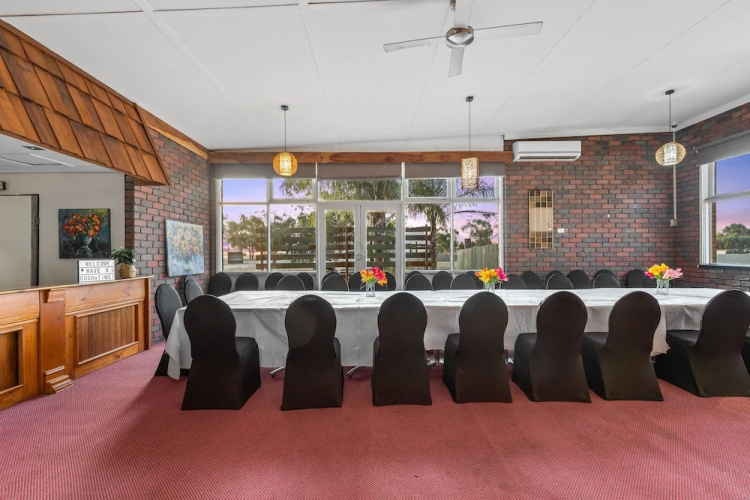 Torrumbarry Motel