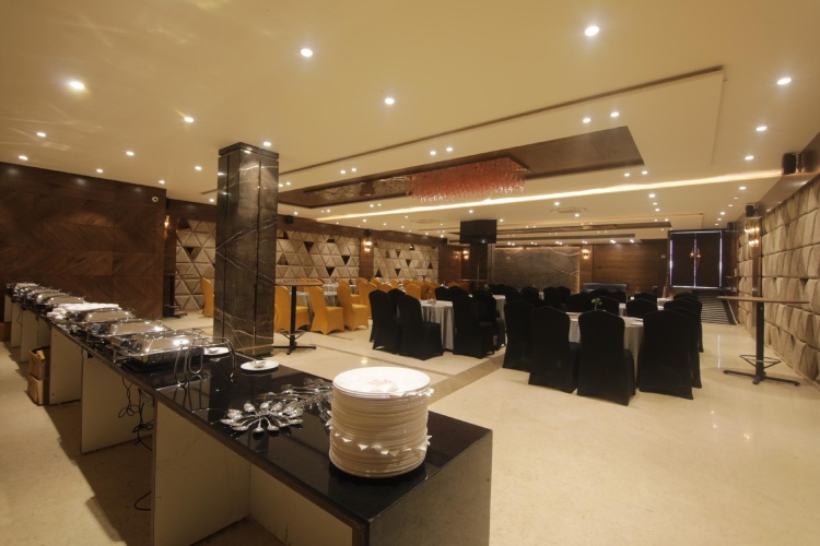Hotel Silver Shine