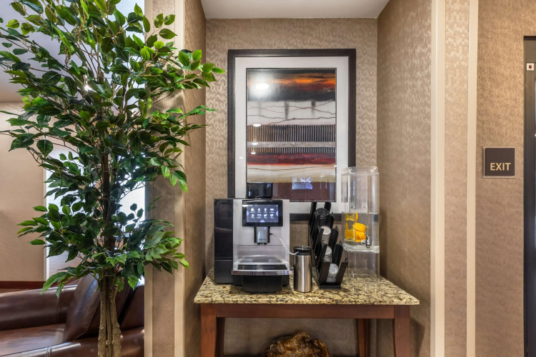 Best Western Plus Casper Inn & Suites