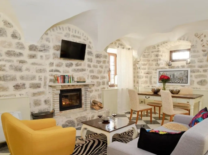 1 Bedroom Suite