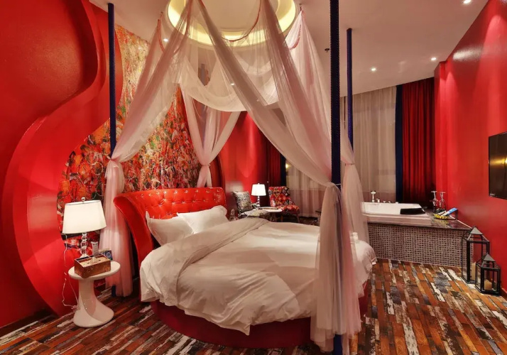 Yunxi Art Theme Hotel