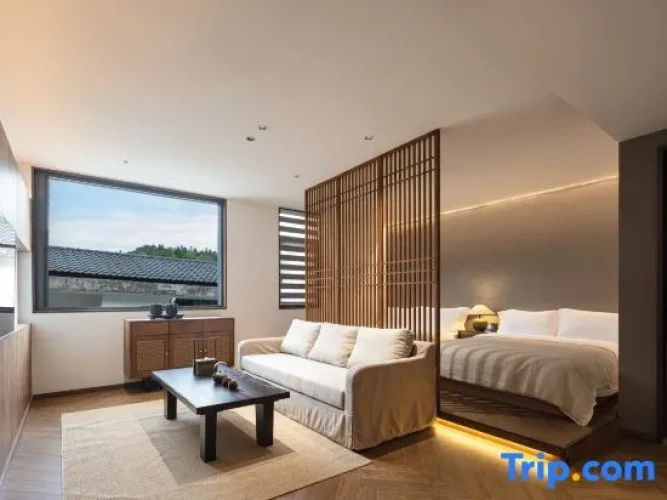 Standard Double room with mountain view