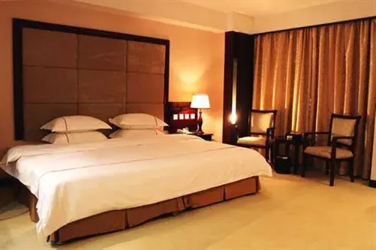 Tianyi Hotel