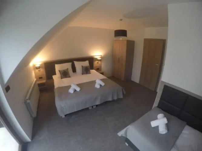 Standard Triple room with balcony