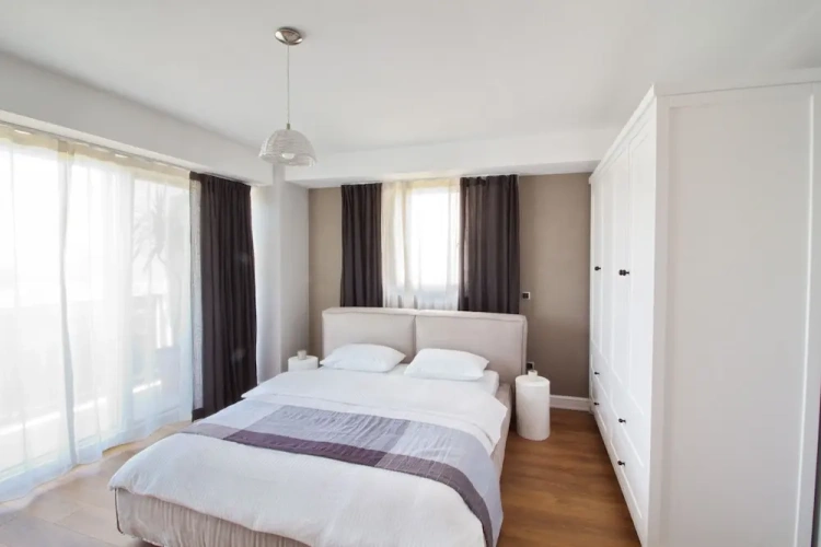 2 Bedrooms Deluxe Apartment with sea view