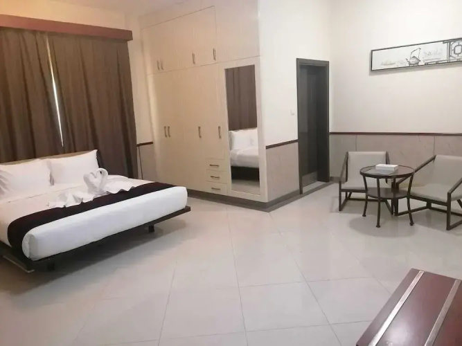 Great Wall Hotel