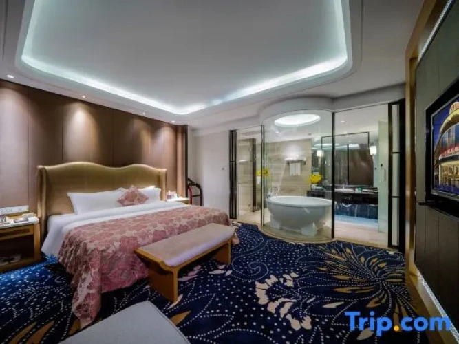 1 Bedroom Suite