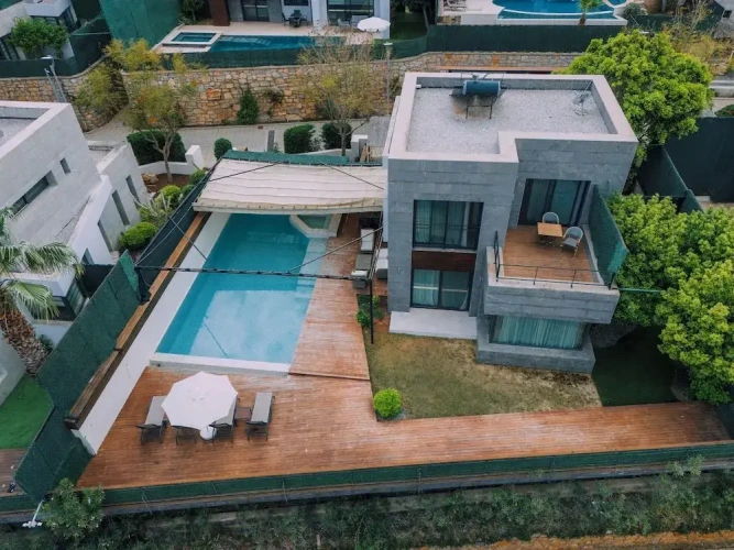 3 Bedrooms Premium Villa