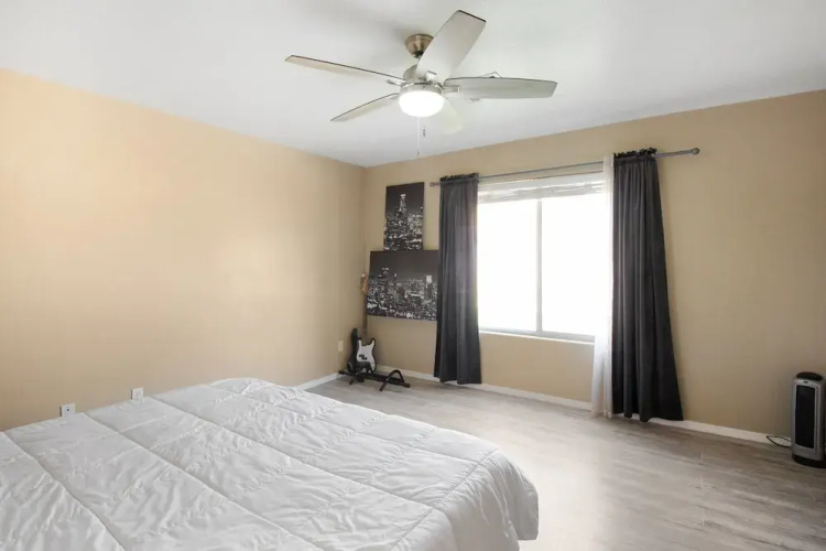 3 Bedrooms Near State Farm Stadium Pets