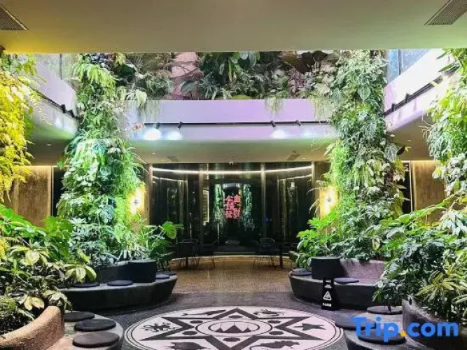 Bay Four Seasons Castle Hotel