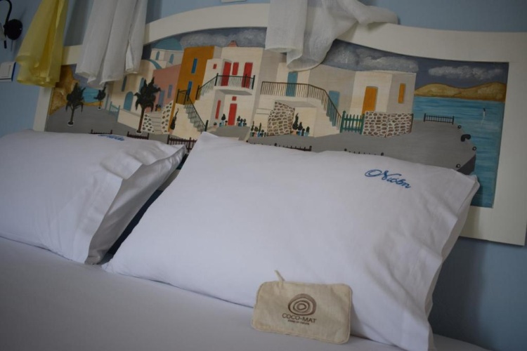 Standard Twin room with sea view
