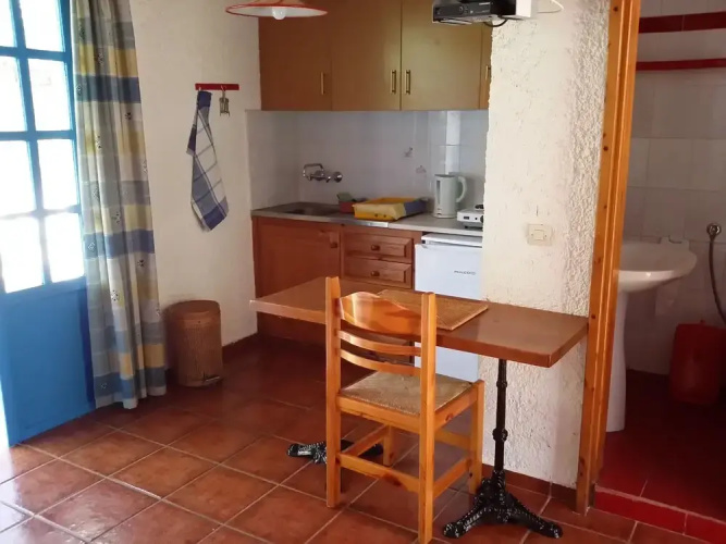 S West Crete Cottage