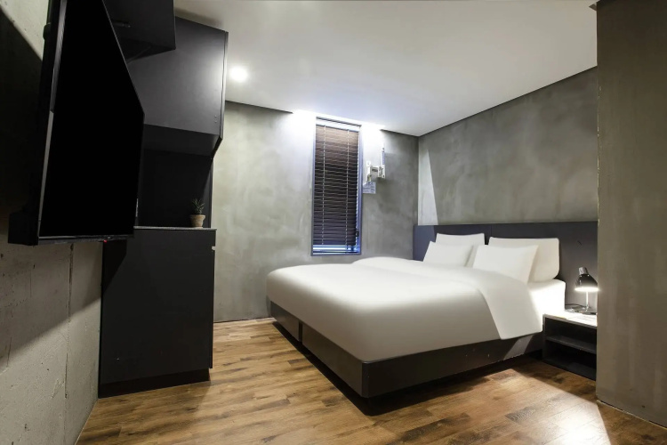 Makers Hotel