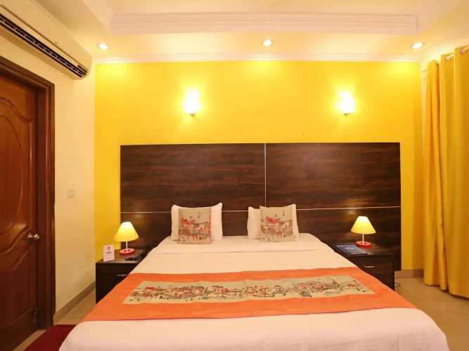 OYO Flagship 477 HUDA City Centre