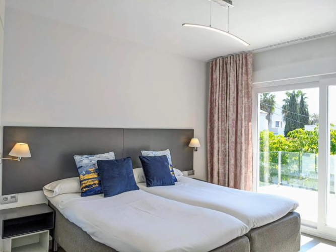 Coral Beach Aparthotel