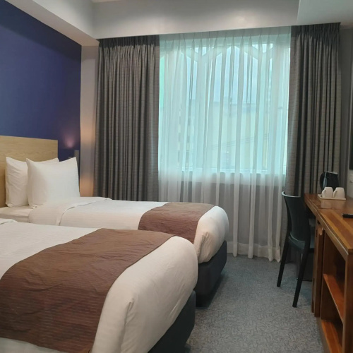 Leez Inn Makati