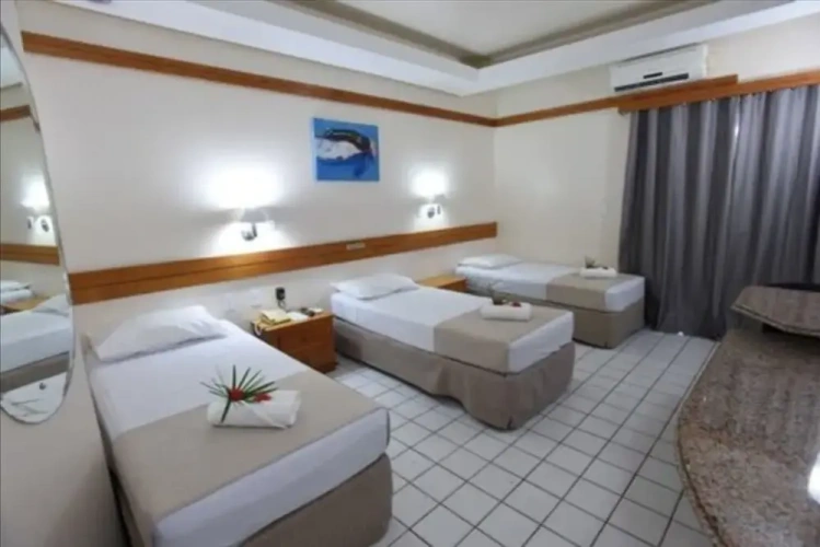 Standard Triple room