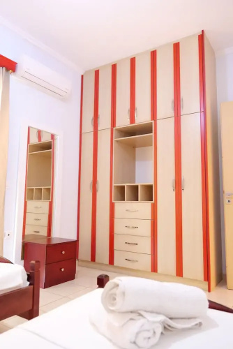 Charming 2-bed Apartment in Sarandë
