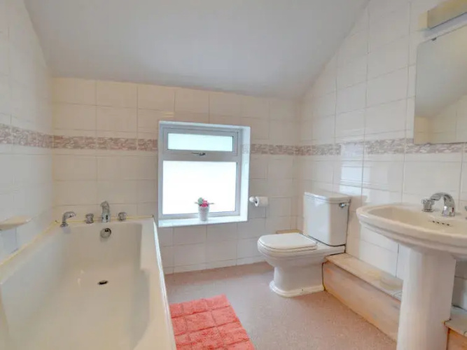 Holiday Home Cilybebyll
