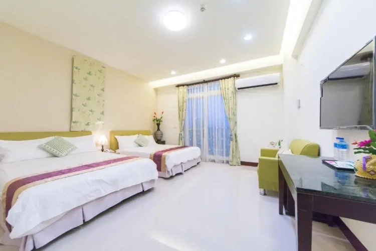 Standard Quadruple room