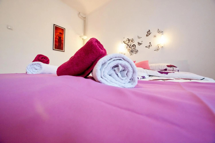 Central Tuzla apt - free parking
