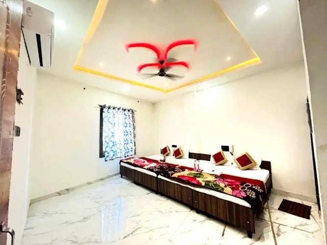 Standard Family room