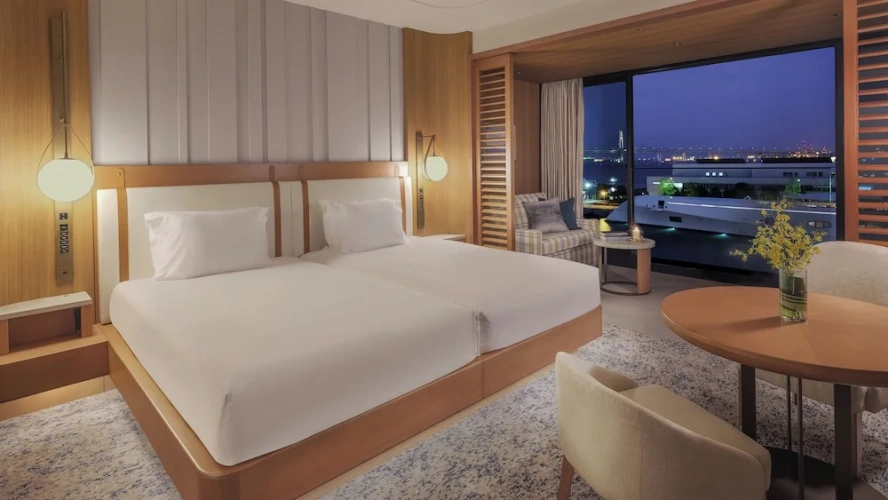 Classic Club Lounge Access Twin room with harbour view