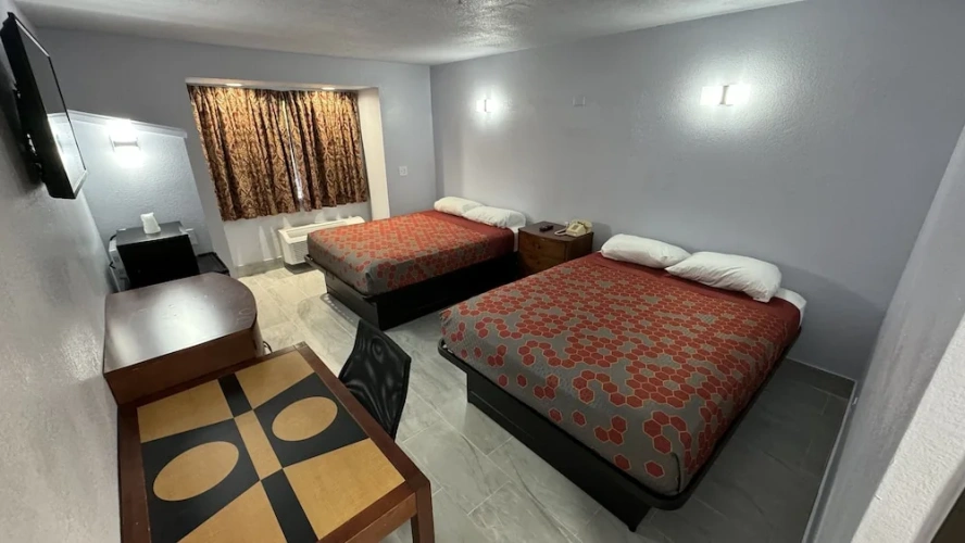 Deluxe Quadruple room