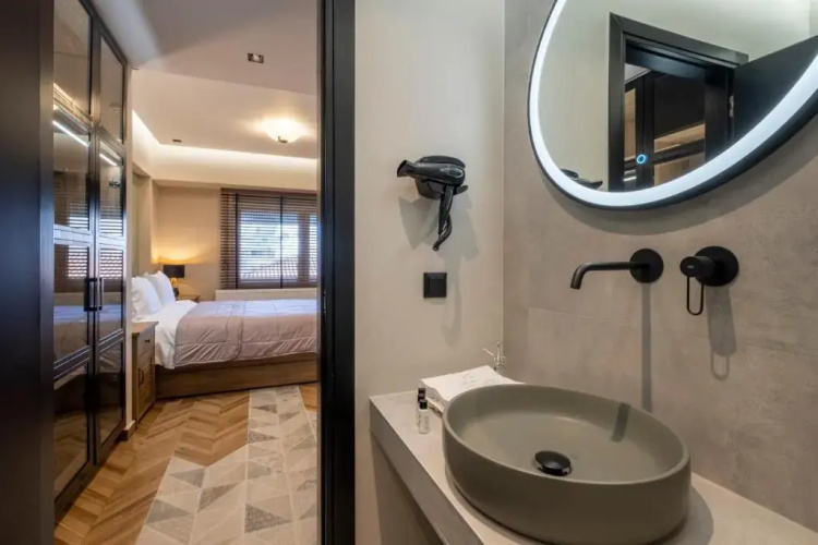Maison De Luxx , A7 Penthouse