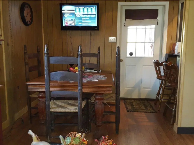 A_southern_river_retreat