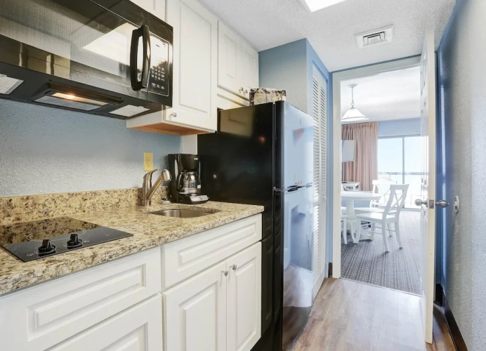1 Bedroom Quadruple Suite with balcony