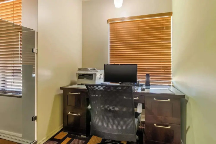 Comfort Inn Lenexa