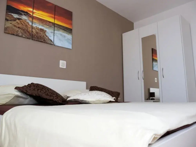 Apartments Pavlinovic